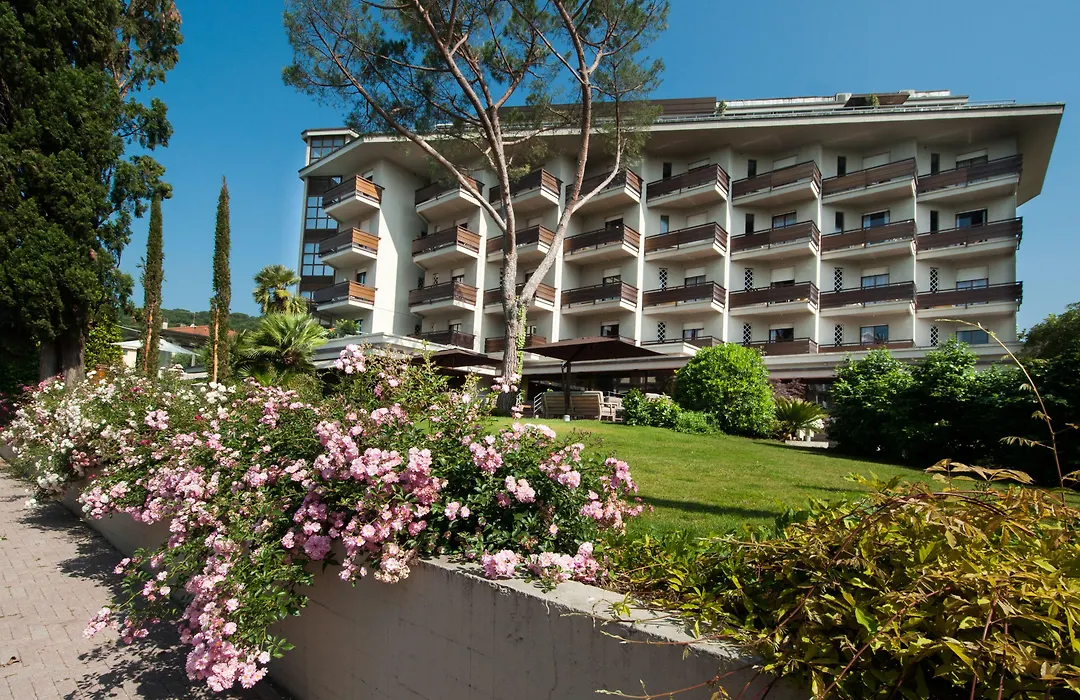 Hotel Michelangelo & Day Spa-1