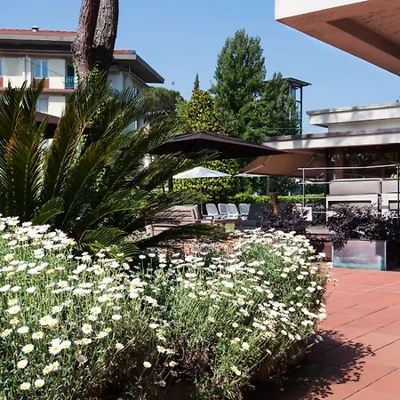 Hotel Michelangelo & Day Spa-2